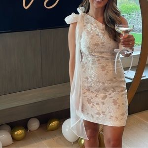 ELLIATT white off the shoulder dress